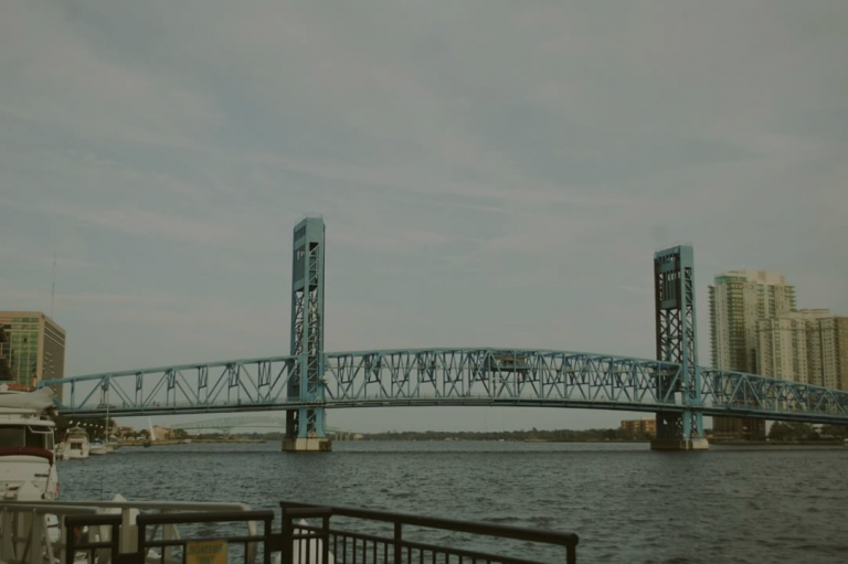 Jacksonville, Florida - Sevenality